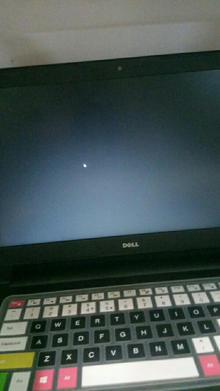 苹果安装windows7黑屏只有鼠标-小菜博客