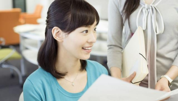 双鱼座适合从事化妆师职业吗？-小菜博客