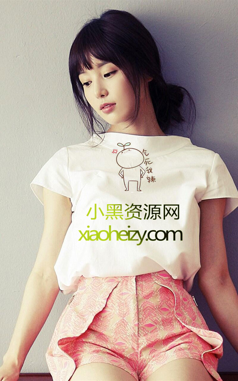 女生衣服文字创意设计PSD源码-小菜博客